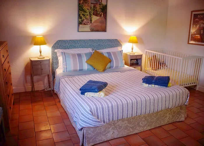 Les Petits Champs Βίλα *